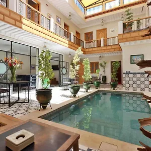 Banatti Guest house