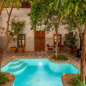 Yamina52 Riad